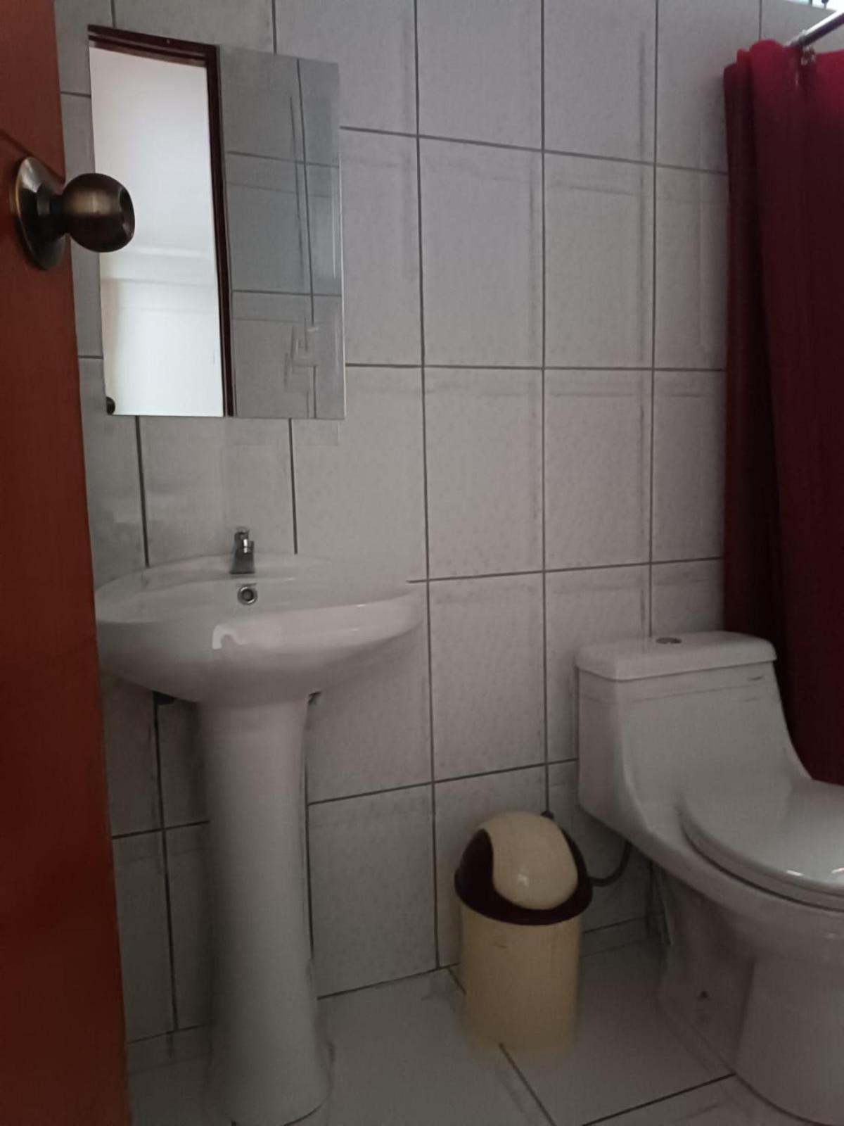 Hostal Yuraq Wasi 596 أياكوتشو المظهر الخارجي الصورة